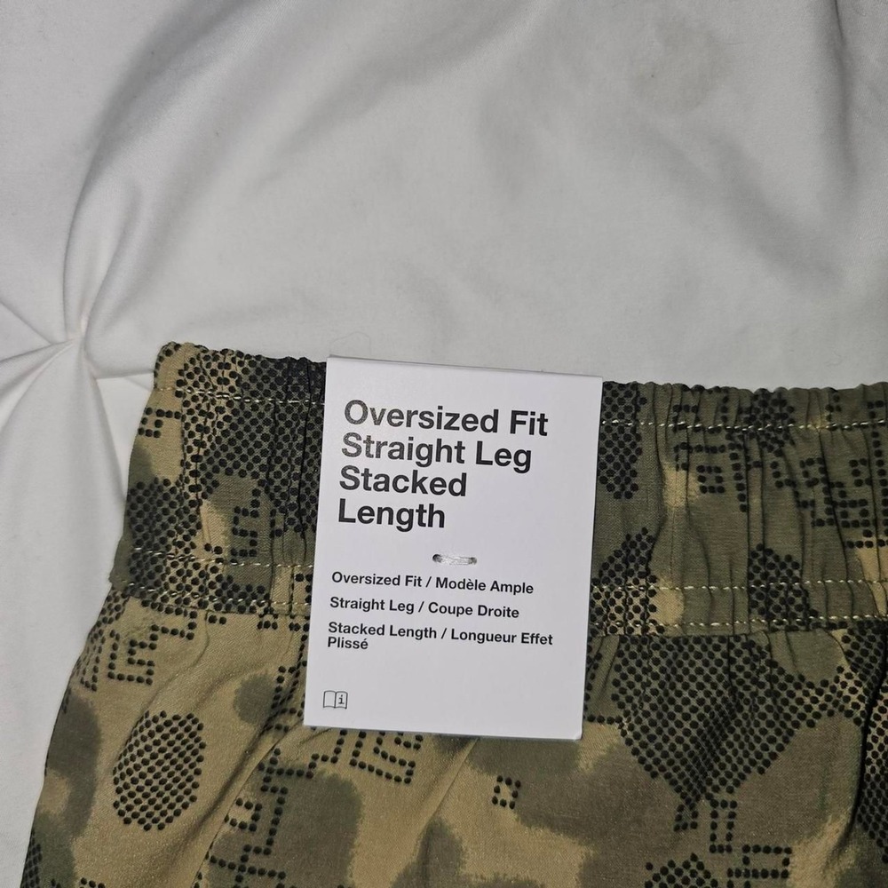 Nike Tech Men's Dri-FIT Woven Camo Loose-Fit Pants L - Picture 5 of 8